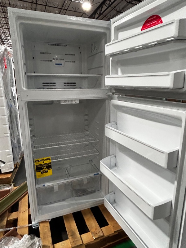 Photo 1 of Frigidaire Garage-Ready 18.3-cu ft Top-Freezer Refrigerator (White)
