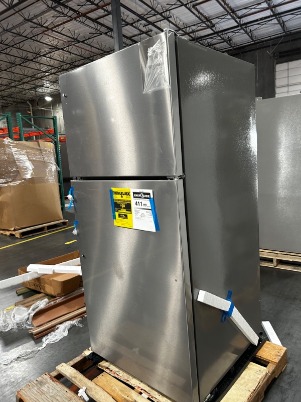 Photo 8 of 30-inch Wide Top Freezer Refrigerator - 18 cu. ft.
