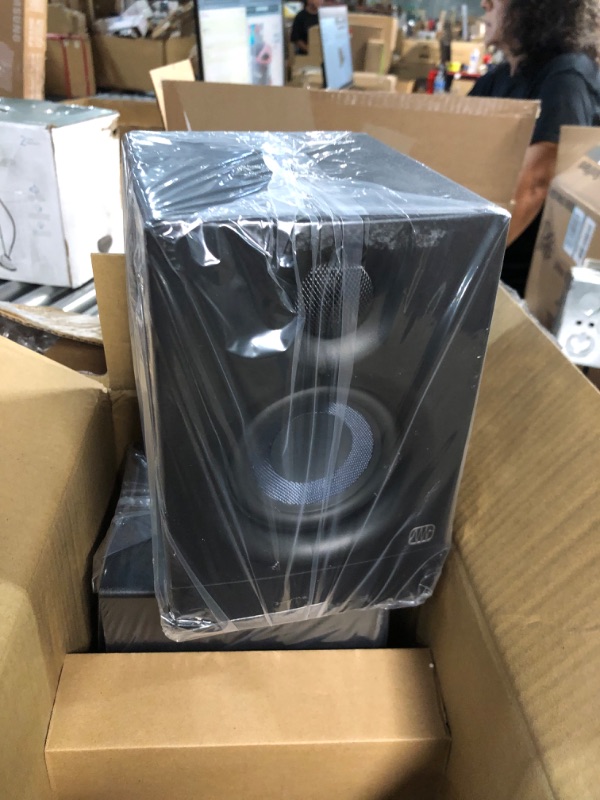 Photo 3 of PreSonus Eris 3.5 Gen 2 — 3.5-inch Powered Desktop Speakers for Multimedia, Gaming, Studio-Quality Music Production, 50W Power 3.5" Studio Monitors (Pair) 2nd Generation