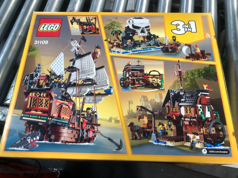 Photo 2 of **FACTORY SEALED** LEGO Creator 3in1 Pirate Ship 31109 Building Toy Set for Kids, Boys, and Girls Ages 9+ (1,264 Pieces) 