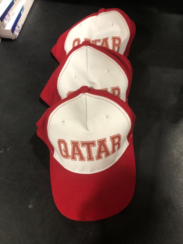 Photo 1 of 3 RED GATAR SNAP BACK HATS