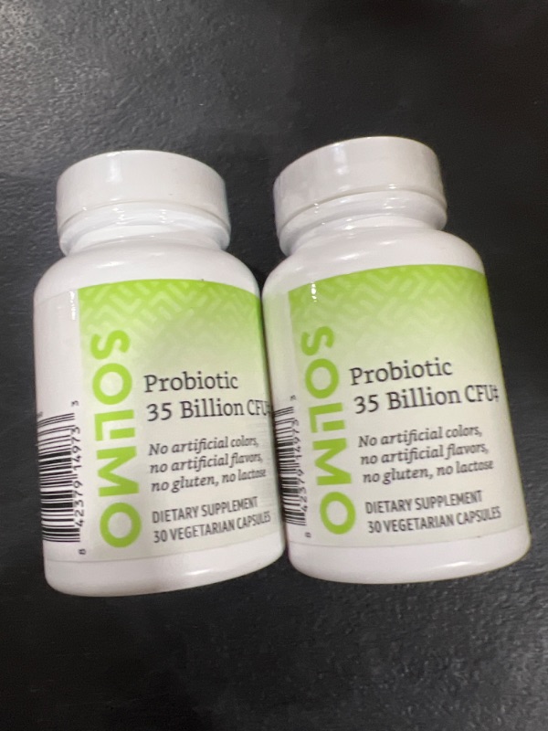 Photo 2 of Amazon Brand - Solimo Probiotic 35 Billion CFU, 8 Probiotic Strains with Prebiotic Blend, 30 Vegetarian Capsules & Solimo Probiotic 5 Billion CFU, 8 Probiotic strains with 60 mg Prebiotic Blend