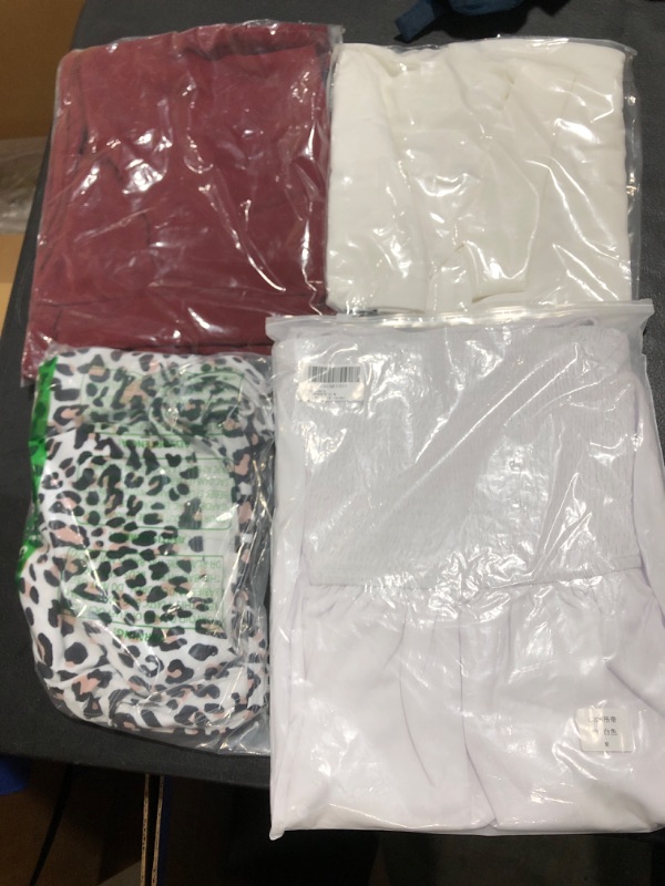 Photo 1 of 4 PIECE CLOTHING BUNDLE, VARIOUS ITEMS AND SIZES