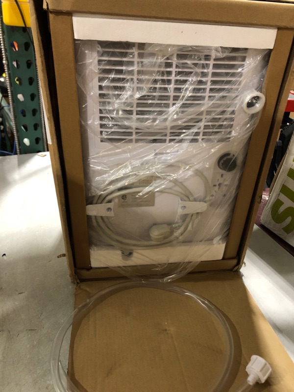 Photo 2 of 35-Pint Dehumidifier for Basement and Large Room - 2000 Sq. Ft. Quiet Dehumidifier for Medium to Large Capacity Room Home Bathroom Basements - Auto Continuous Drain Remove Moisture
APPEARED FACTORY SEALED PRIOR TO PROCESSING
