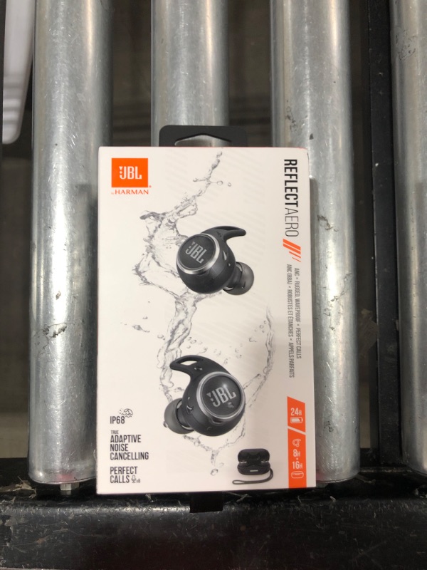 Photo 1 of JBL Reflect Aero TWS (Black), Small Headphones Black