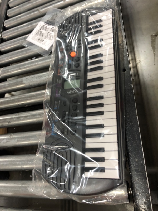 Photo 1 of Casio, 44-Key SA-77 44 Key Mini Personal Keyboard, 44 Key,GRAY GRAY SA-77 Keyboard