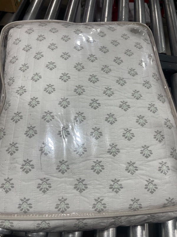 Photo 3 of MARTHA STEWART Naomi Quiet Grey Queen Quilt Set - 3 Piece Set, 100% Cotton Bedspread, Reversible, Cool, Crisp Percale Weave, Soft & Printed Lightweight Quilt, Dorm Bedding, 1 Quilt, 2 Pillow Shams Quiet Gray Queen Block Print