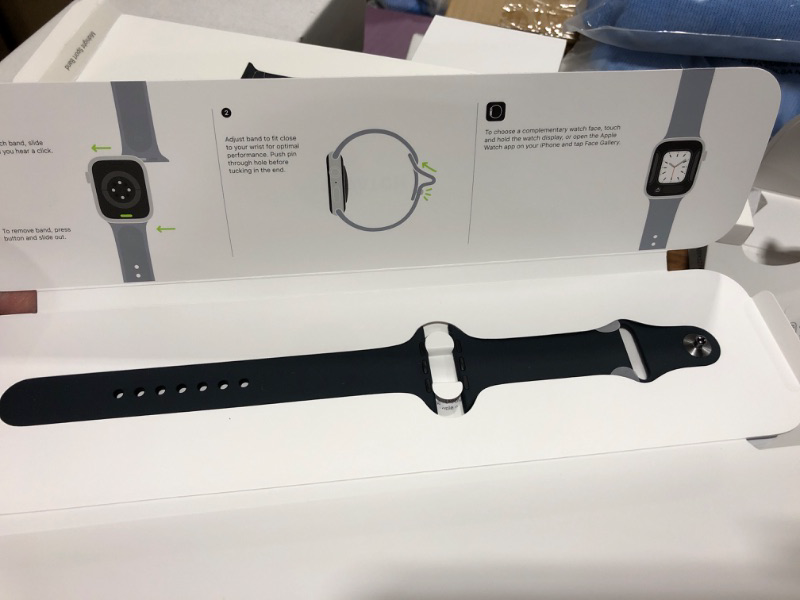 Photo 8 of Apple Watch Series 8 [GPS 45mm] Smart Watch w/Midnight Aluminum Case with Midnight Sport Band - M/L. Fitness Tracker, Blood Oxygen & ECG Apps, Always-On Retina Display, Water Resistant 45mm M/L - fits 160–210mm wrists 45mm Midnight Aluminium Case w Midnig