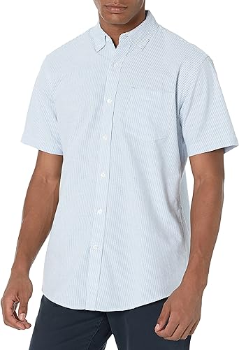 Photo 1 of Amazon Essentials Men's Regular-Fit Short-Sleeve Pocket Oxford Shirt Large 