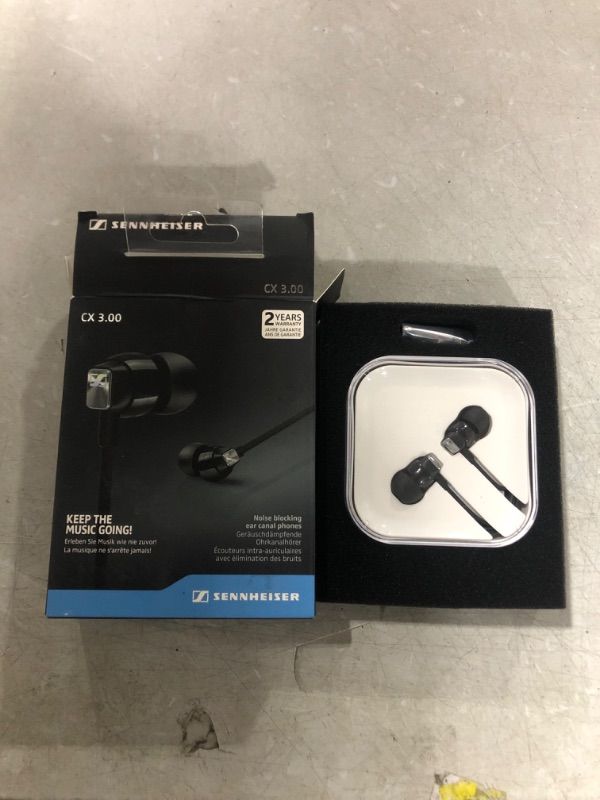 Photo 2 of Sennheiser Electronic - Mobile Headphones Black