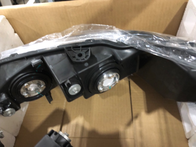 Photo 2 of DWVO Headlights Assembly Compatible with 98-02 1998 1999 2000 2001 2002 Accord Chrome Housing Headlamp