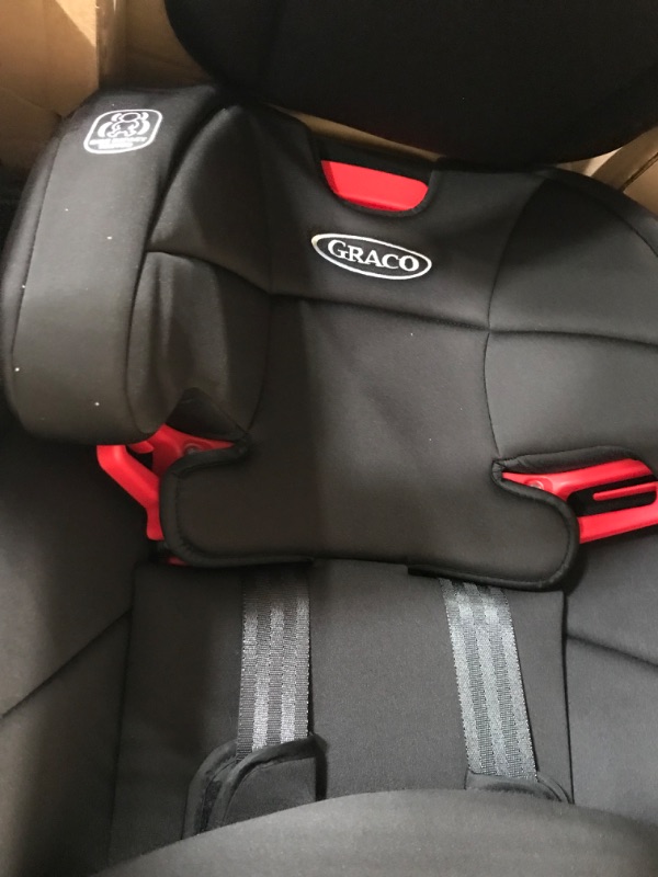 Photo 2 of ***Missing cup holders****
Graco Tranzitions 3 in 1 Harness Booster Seat, Proof Tranzitions Black