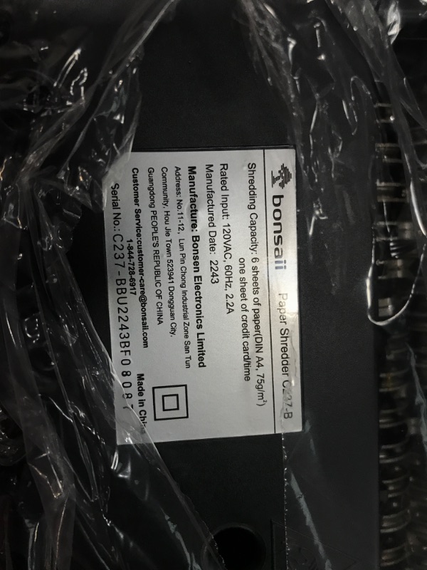 Photo 4 of """ does not turn on""" Bonsaii Paper Shredder for Home Use,6-Sheet Crosscut Paper and Credit Card Shredder for Home Office,Home Shredder with Handle for Document,Mail,Staple,Clip-3.4 Gal Wastebasket(C237-B) 6-Sheet Cross Cut