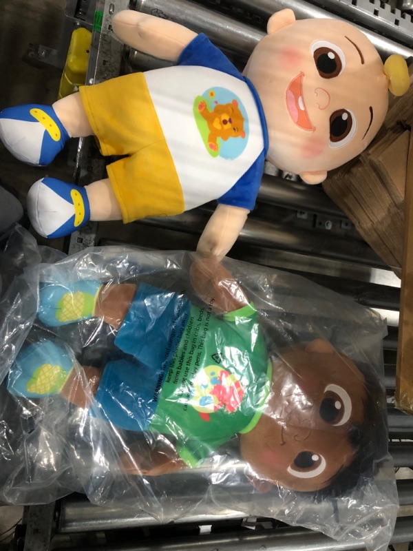 Photo 2 of CoComelon My Buddy JJ & My Friend Cody Plush - 22” Extra Large, Extra Soft Star Character, JJ and his Best Friend, Cody - Toys for Kids and Preschoolers - Amazon Exclusive