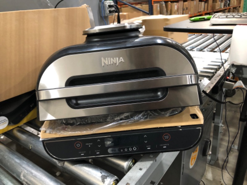 Photo 4 of **NOT FUNCTIONAL**Ninja FG551 Foodi Smart XL 6-in-1 Indoor Grill with Air Fry, Roast, Bake, Broil & Dehydrate, Smart Thermometer, Black/Silver Ninja Foodi Smart XL Grill + Thermometer 1st Generation
**DID NOT POWER ON**