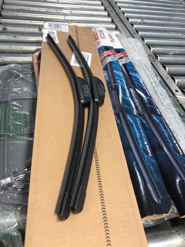 Photo 2 of Bosch ICON Wiper Blades 20A20B (Set of 2) Fit BMW: 03-02 Z3, Ford: 10-05 Explorer, Honda: 11-03 Element, Mazda: 11-09 RX-8, Nissan: 09-14 Cube, More, Up to 40% Longer Life, Frustration Free Packaging 20A and 20B Frustration Free Combo Wiper Blades