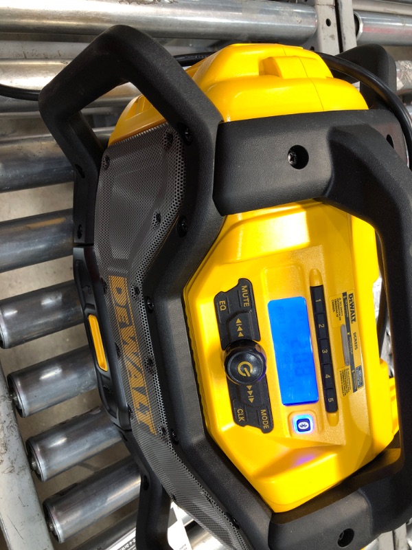 Photo 2 of **USED** DEWALT 20V MAX* Portable Radio & Battery Charger, Bluetooth (DCR025) & 20V MAX Battery, Premium 4.0Ah (DCB204) w/ 20V MAX Battery