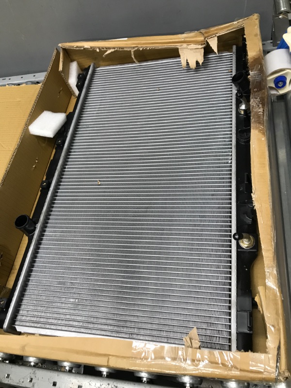 Photo 2 of Denso 221-3223 Radiator