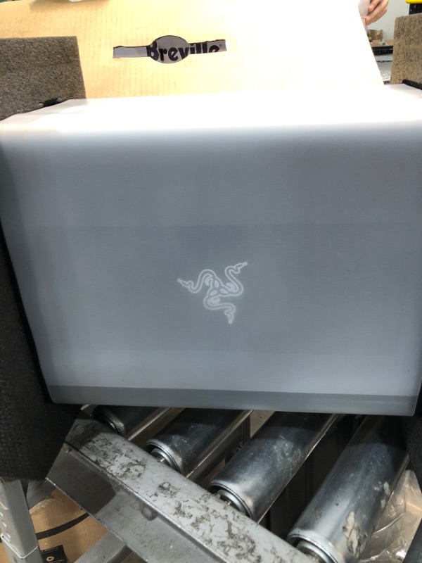 Photo 4 of Razer Core X - Thunderbolt 3 External Graphics
