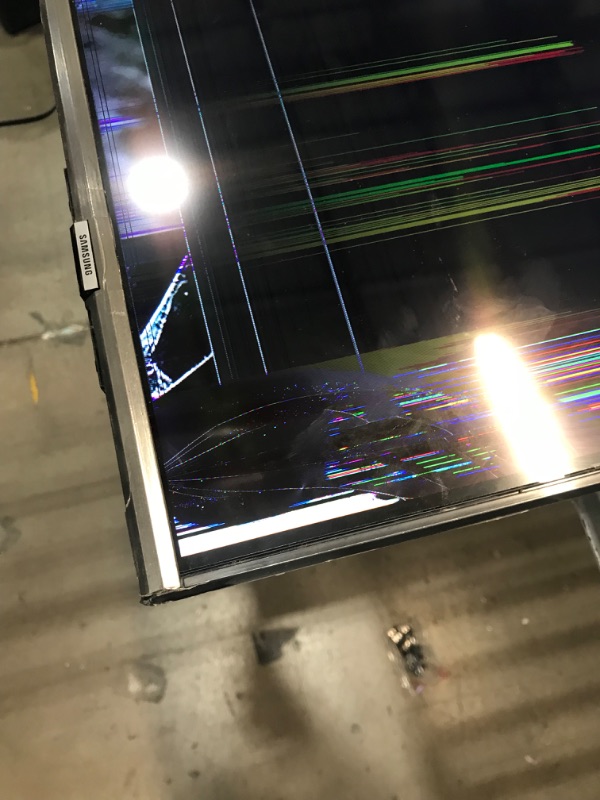 Photo 5 of DAMAGED SCREEN
SAMSUNG 60-Inch Class QLED Q60A Series - 4K UHD Dual LED Quantum HDR Smart TV with Alexa Built-in (QN60Q60AAFXZA, 2021 Model)
