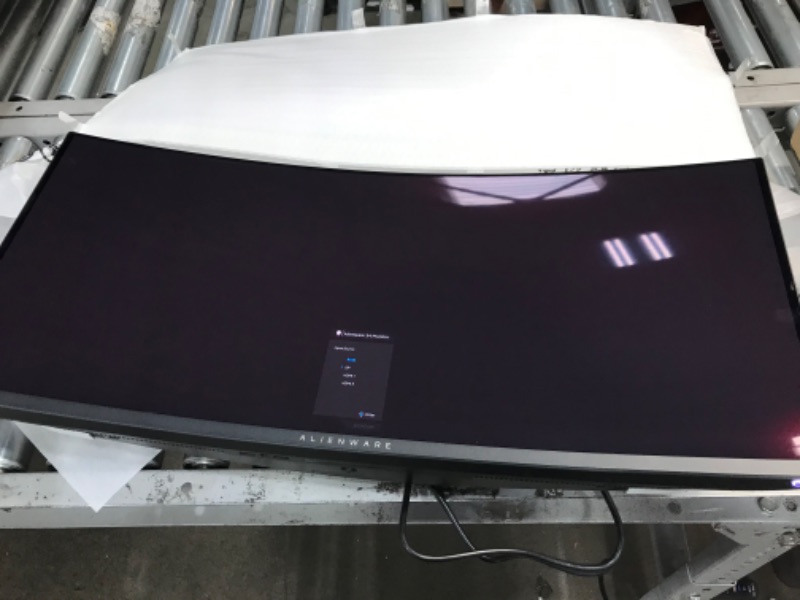 Photo 2 of Alienware 34 Inch Curved PC Gaming Monitor, 3440 x 1440p Resolution, Quantum Dot OLED 175Hz, 1800R Curvature, True 1ms GTG, 1,000,000:1 Contrast Ratio, 1.07 Billion Colors, AW3423DW - Lunar Light 34.18 Inches AW3423DW