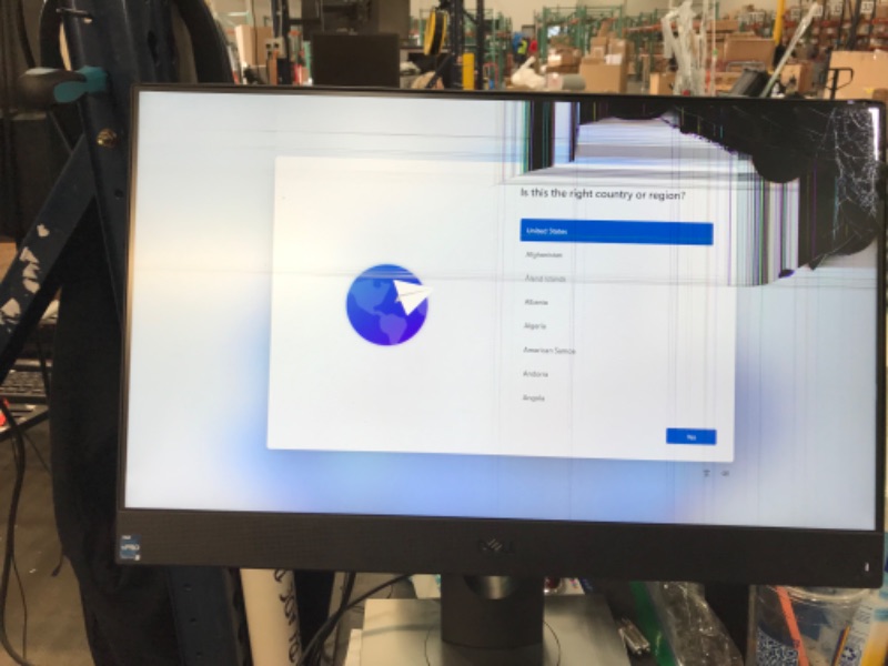 Photo 2 of PARTS ONLY DAMAGED SCREEN 
Dell OptiPlex 5400 All-in-One Desktop Computer - 23.8" FHD Display - 3.0 GHz Intel Core i5 6-Core (12th Gen) - 16GB - 256GB SSD - - Windows 11 pro