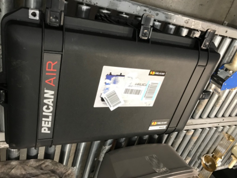 Photo 3 of Pelican Air 1605 Case with Foam - Black