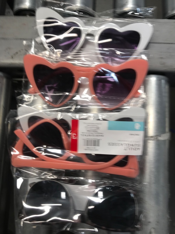 Photo 1 of 5 pack large framed sunglasses bundle 