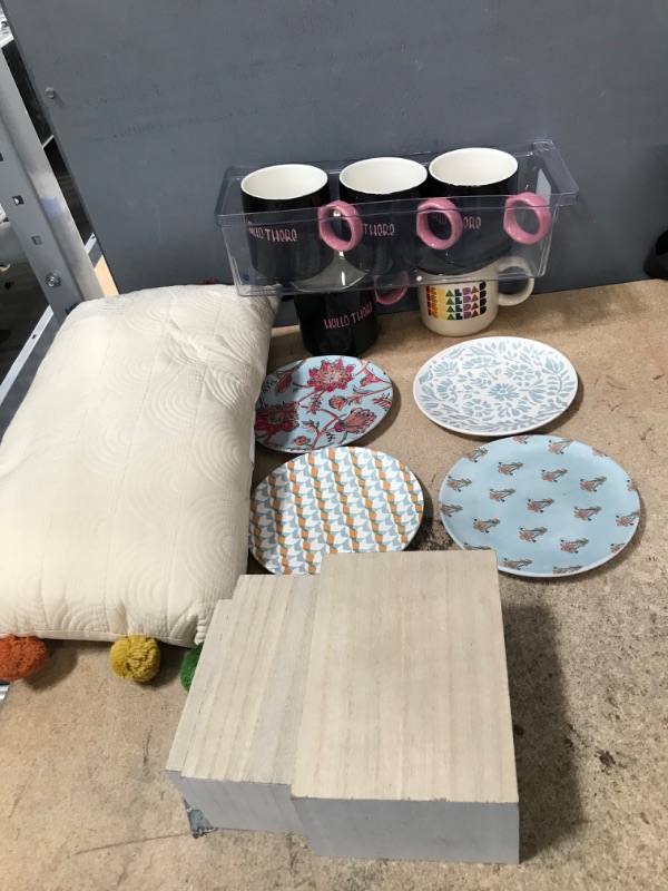 Photo 1 of 13 ASSORTED HOMEGOODS BUNDLE