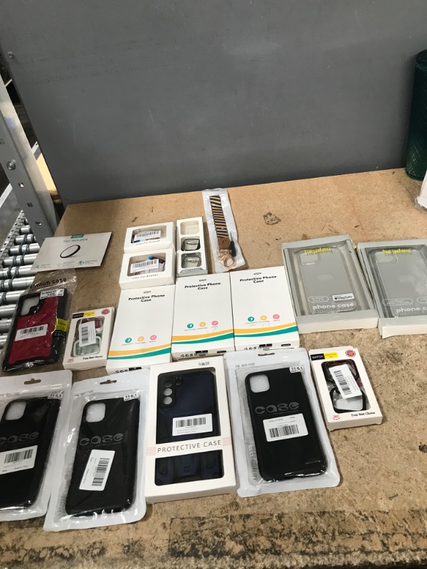 Photo 1 of 17 ASSORTED CELLPHONE ACCESSORIES BUNDLE