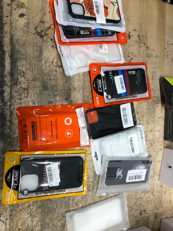 Photo 1 of BUNDLE OF 10 CASES PHONE