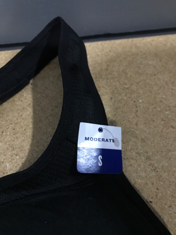 Photo 3 of Champion Women's Racerback Sports Bra, Moisture-Wicking Athletic Sports Bra with Moderate Support Small
