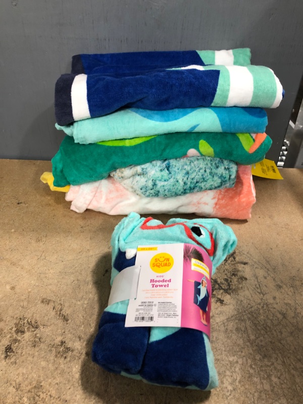 Photo 1 of 6 KIDS TOWEL BUNDLE
