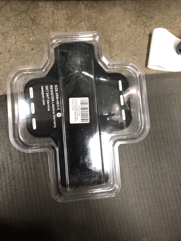 Photo 1 of Newppon Cell Phone Running Armband :With Airpods Pro Holder Case for iPhone Pro Max Plus Mini SE (14/13/12/11/X/XS/XR/8/7) Galaxy Ultra Plus Edge Note (22/21/20/10/9/8) & Key Pocket & Adjustable Strap Black S:iPhone 14/Mini/8/7/6/5/4/3/SE/Galaxy Mini