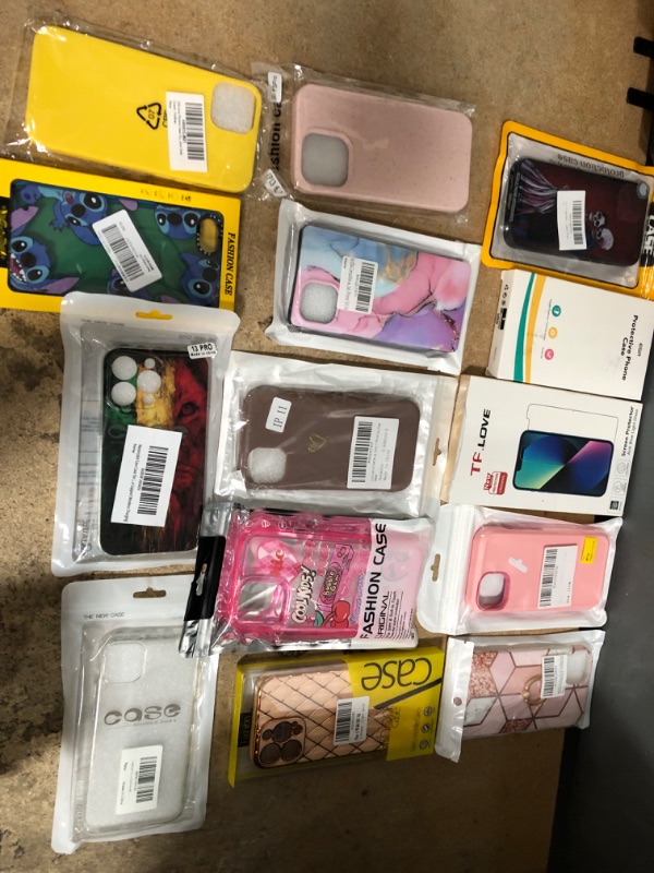 Photo 1 of 14 pack assorted Iphone case bundle 