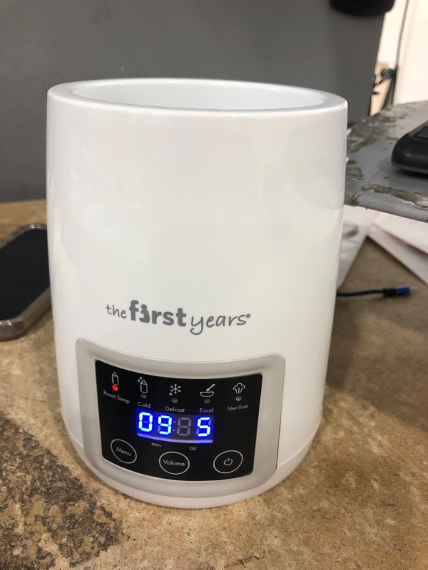 Photo 2 of *TESTED/ TURNS ON** The First Years Gentle Warmth Digital Bottle Warmer for Breast Milk Formula Baby Food, White , 3 Piece Set Digital Warmer