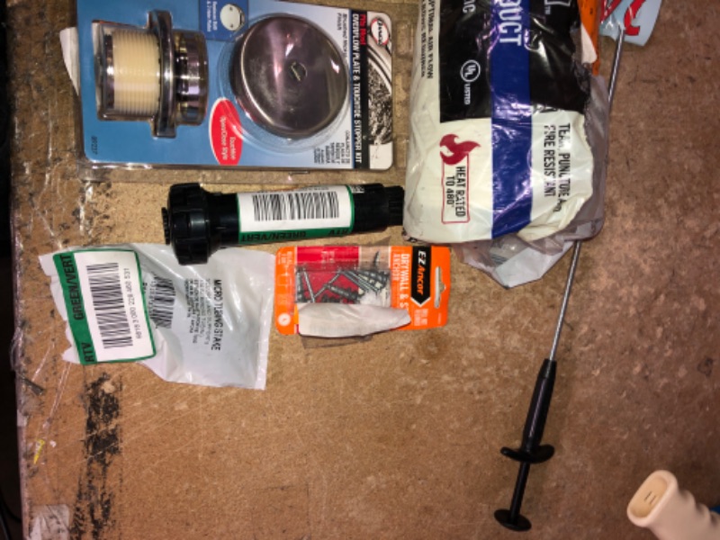 Photo 2 of 11PC Handyman's Misc Home & Hardware/Tools Bundle