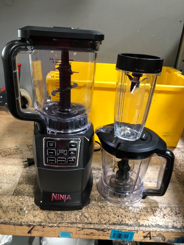 Photo 1 of ***PARTS ONLY *** Ninja BL493 Mega Kitchen System, 1500W, 4 Functions for Smoothies, Processing, Dough, Drinks & More, with 72-oz.* Blender Pitcher, 64-oz. Processor Bowl, (1) 16-oz. To-Go Cups & (1) Lids, Black *** DOESN'T TURN ON***