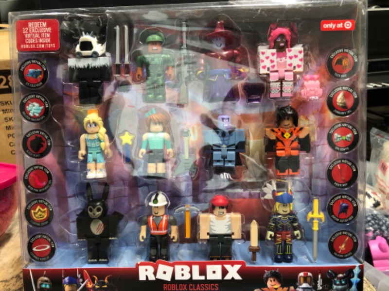 Photo 2 of Roblox Action Collection - Series 6 Figures 12pk (Roblox Classics) (Includes 12 Exclusive Virtual Items) (Target Exclusive)