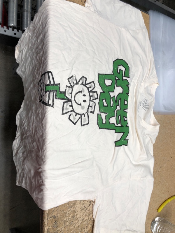 Photo 1 of  Green Day Short Sleeve Graphic T-SHIRT - Cream NWOT L/XL
