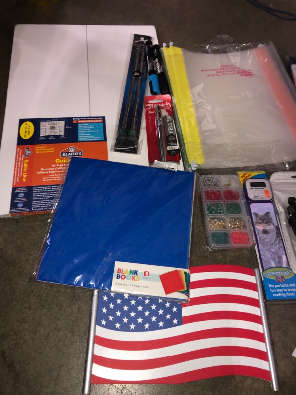 Photo 3 of arts supplies bundle 