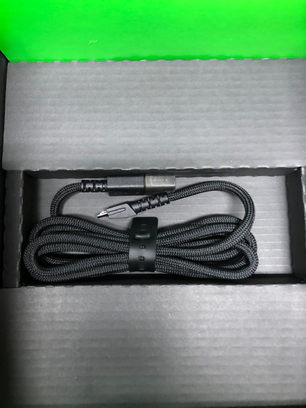 Photo 4 of Razer Viper Ultimate Hyperspeed Lightweight Wireless Gaming Mouse & RGB Charging Dock: Fastest Gaming Mouse Switch - 20K DPI Optical Sensor - Chroma Lighting - 8 Programmable Buttons - 70 Hr Battery Classic Black Mouse + Dock