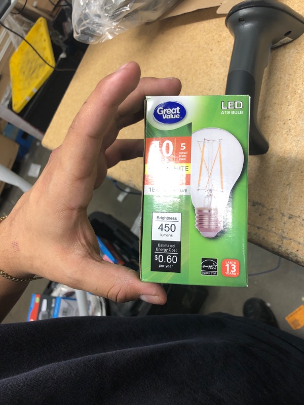 Photo 1 of 1 BULB