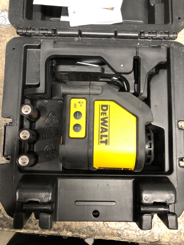 Photo 1 of 100 ft. Green Self-Leveling Cross Line Laser Level with (3) AA Batteries & Case
