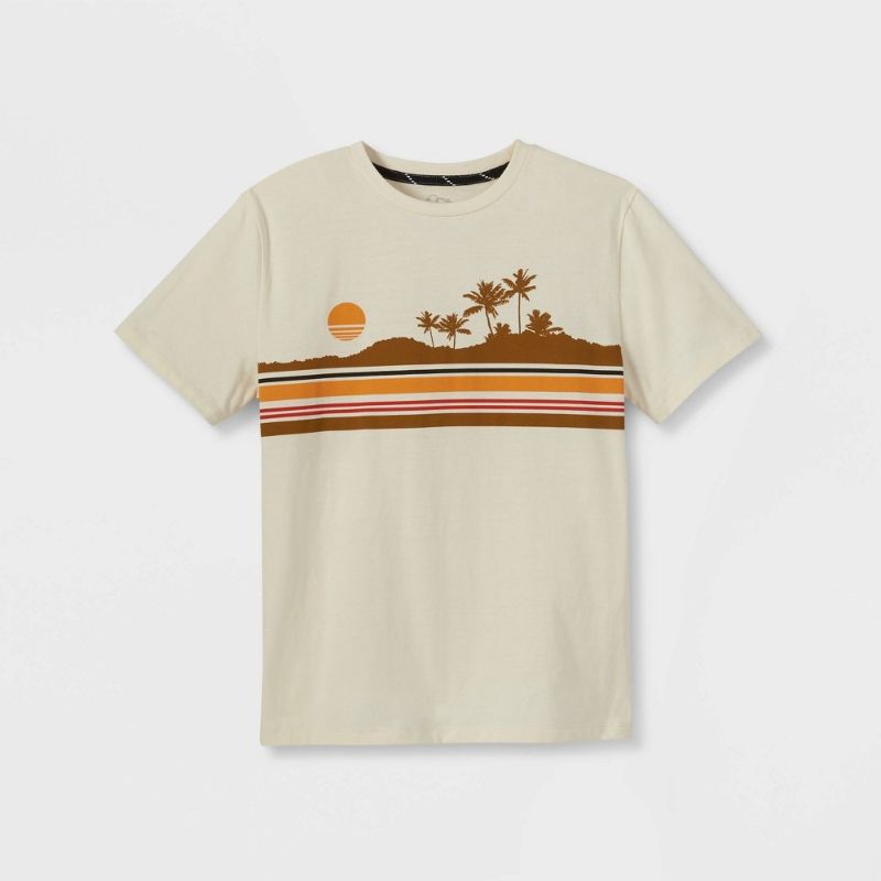 Photo 2 of Boys' TV Logo AND Boys' 'Scenic Beach' Graphic Short Sleeve T-Shirt SIZES MEDIUM 