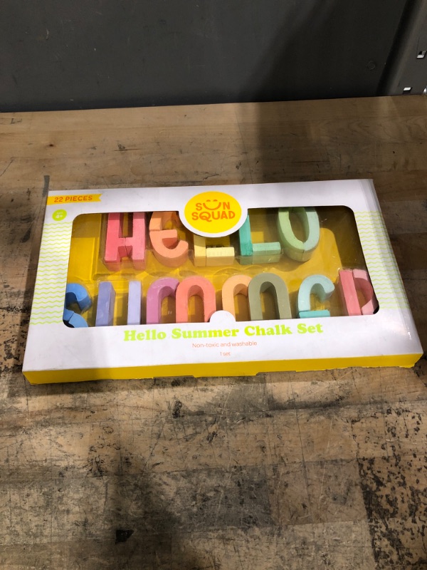 Photo 2 of 22pc Hello Summer Chalk Set - Sun Squad
