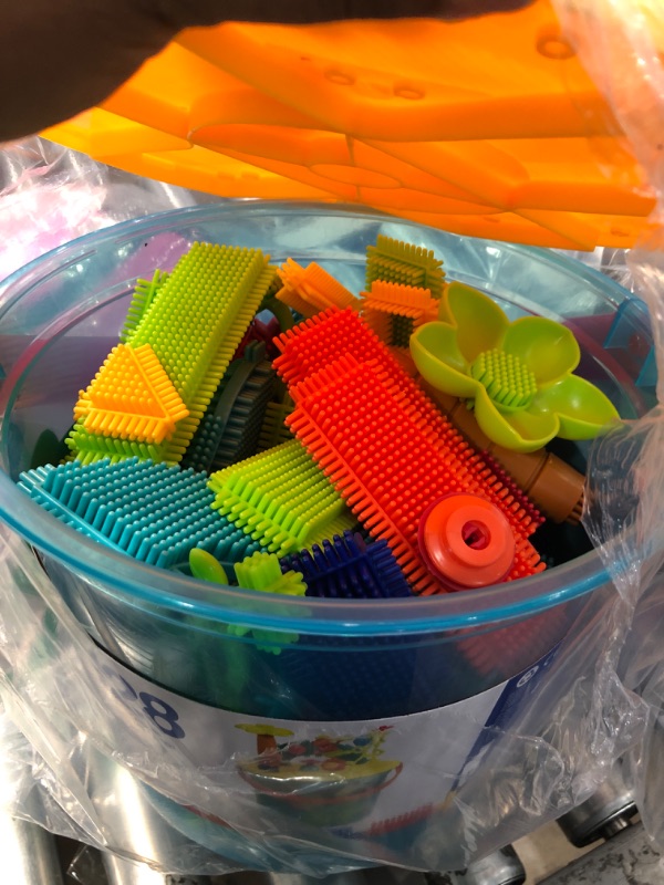 Photo 2 of Bristle Blocks by Battat – The Official Bristle Blocks – 128 Pieces in a Bucket – STEM Creativity Building Toys for Dexterity and Fine Motricity – BPA Free 2 years + 128 pcs