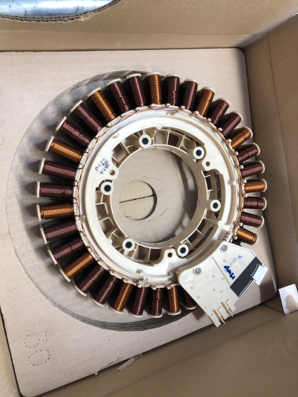 Photo 2 of Samsung DC31-00111A Motor Bldc-Assembly Stator