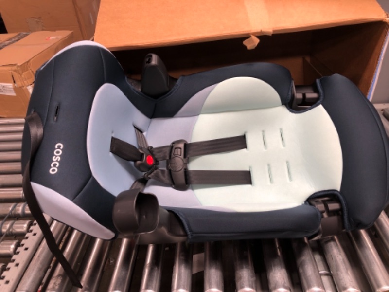 Photo 2 of Cosco Finale DX 2-in-1 Booster Car Seat