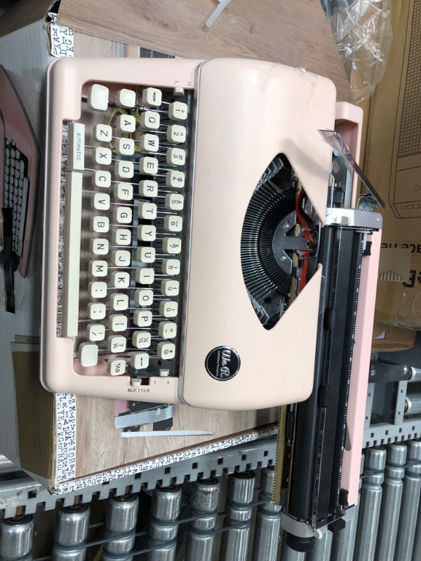 Photo 4 of We R Memory Keepers 0718813102971 Typewriter Typecast-Pink